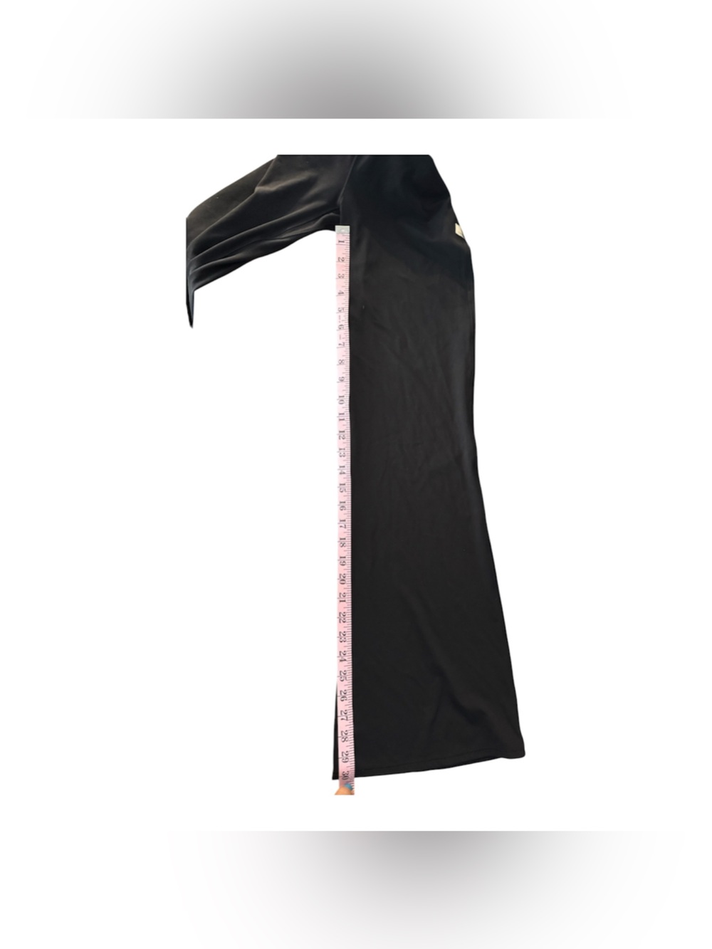 Vuori AllTheForm™ Flare NO size label inside. Please see measurements. - Picture 8 of 9